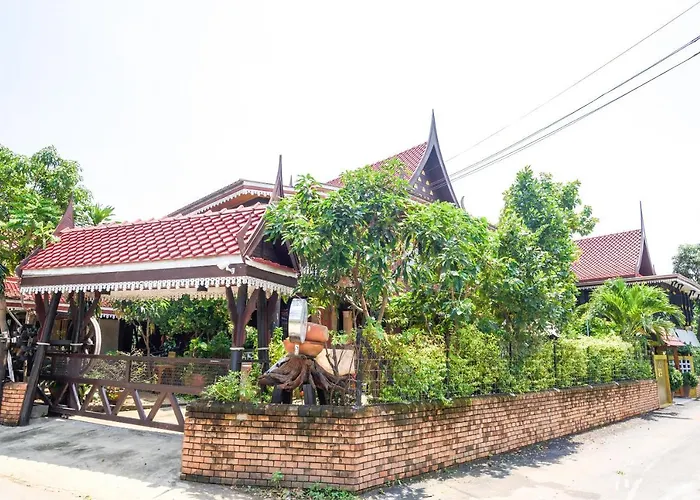 Hotel Oyo 326 Ruen Thai Mareeya Bangkok